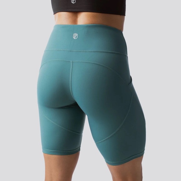 NWT BP Cadence shorts - Picture 2 of 3